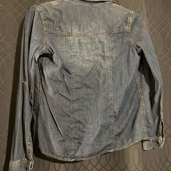 Highway Jeans 💙 Blue Denim Women’s button up shirt sz S! - Picture 3 of 3
